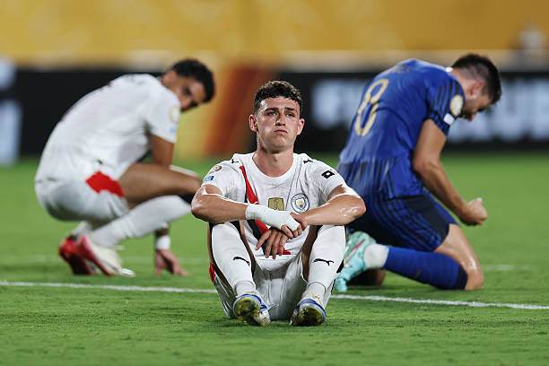 3 điểm nóng sau trận thua sốc của Man City