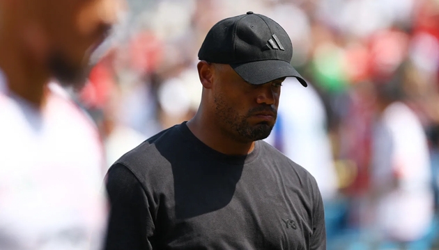 Bayern thua sốc Benfica, Kompany “nổi đóa”