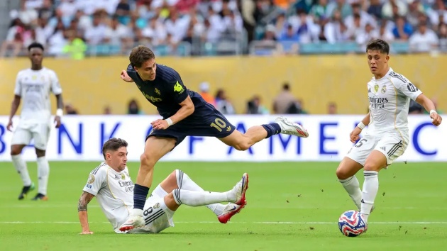 CĐV MU, Liverpool và Arsenal cùng kêu gọi chiêu mộ Kenan Yildiz