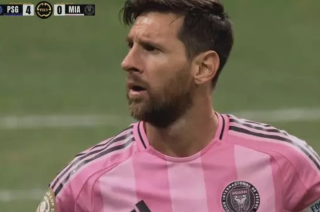 CĐV tranh cãi gay gắt về Messi sau trận thua đậm của Inter Miami
