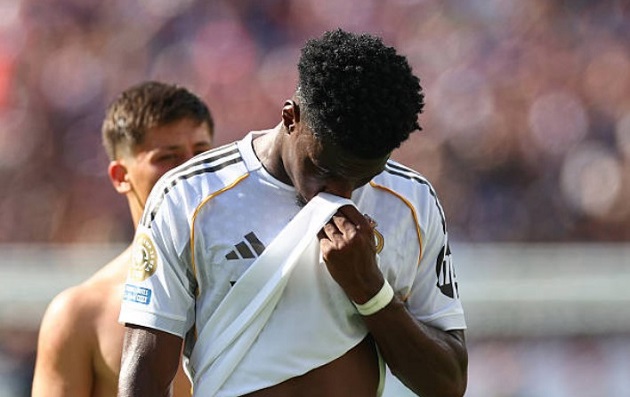 Đã đến lúc Alonso dũng cảm loại Tchouameni khỏi tuyến giữa Real