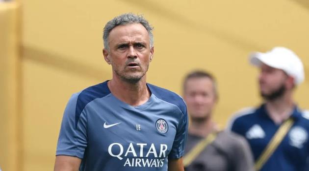 Enrique thừa nhận Palmer quá hay, PSG bất lực