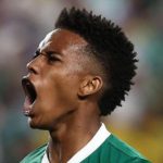 Estevao Willian xé lưới Chelsea: Màn chào hàng đẳng cấp với Stamford Bridge