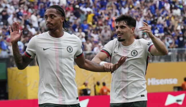 Fluminense 0-2 Chelsea: Siêu phẩm của Joao Pedro; VAR và vạch vôi