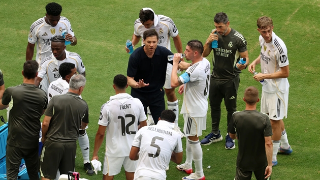 Kỷ nguyên Xabi Alonso bắt đầu: 4 tín hiệu tích cực của Real Madrid sau trận thắng Salzburg