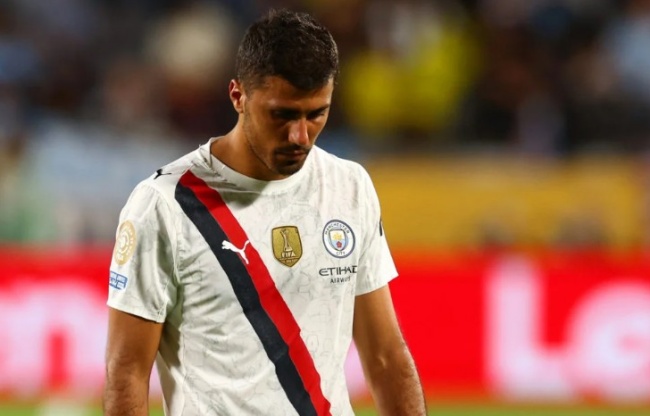 Man City thua Al Hilal, Rodri lại khiến Pep đau đầu