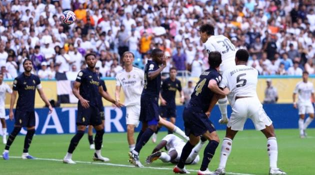Real Madrid thắng tối thiểu Juventus, giành vé vào tứ kết Club World Cup