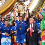 Reece James: “Tôi tưởng ông Donald Trump trao cúp rồi đi! Ai dám cãi Tổng thống chứ”