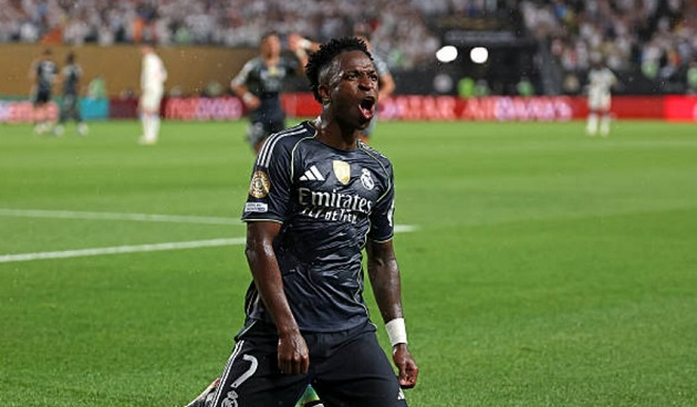 Salzburg 0-3 Real Madrid: Vinicius ‘gửi thông điệp’ đến Alonso; Sai lầm phải trả giá đắt