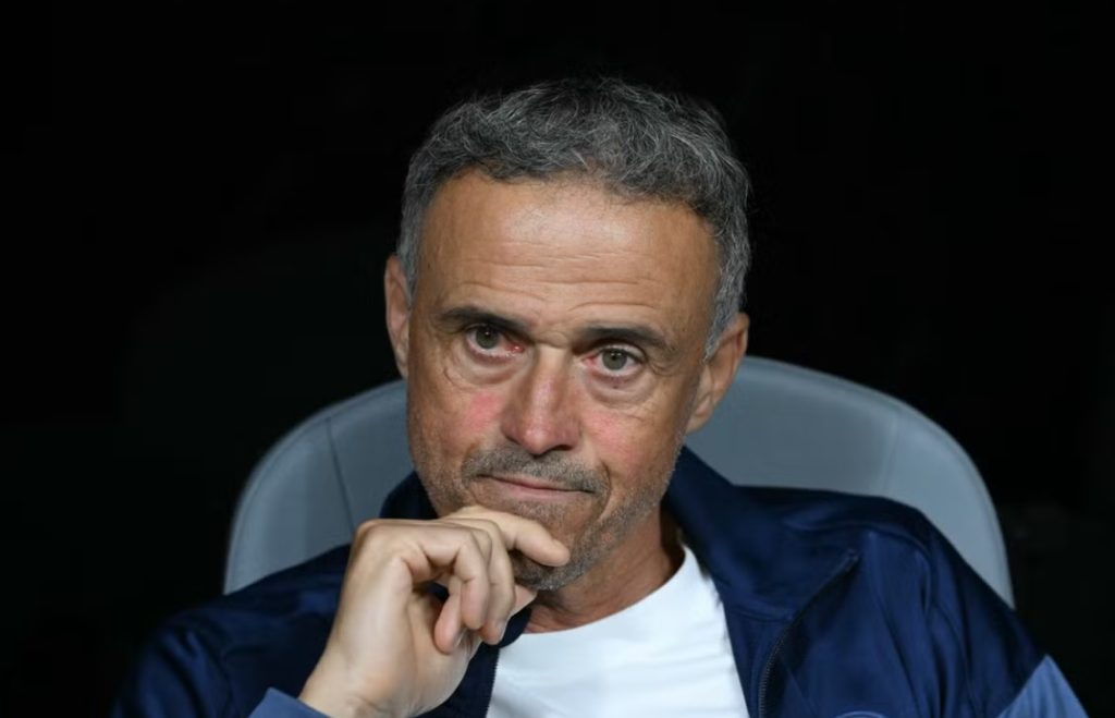 Trước ngày tái ngộ, Luis Enrique nói về mùa cuối lùm xùm của Mbappe