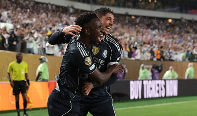 Vini và ‘gót chân của Chúa’: Khoảnh khắc định nghĩa lại một thiên tài