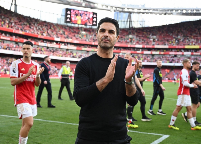 Arteta đặc biệt khen ngợi 2 ngôi sao bị lãng quên của Arsenal