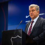 Barca hủy vé hàng loạt vì sợ CĐV đối thủ