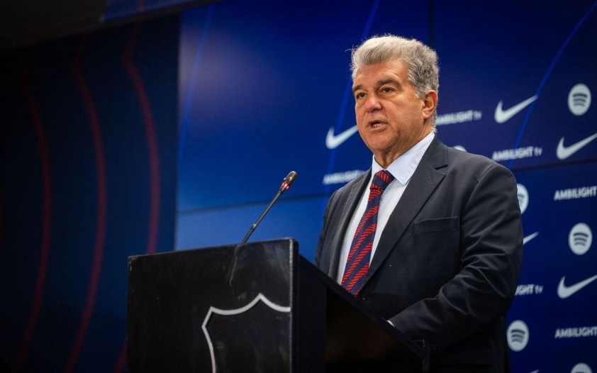 Barca hủy vé hàng loạt vì sợ CĐV đối thủ