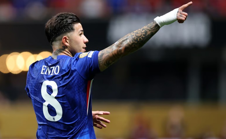 Enzo Fernandez bày tỏ tham vọng cùng Chelsea