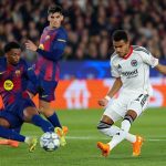 Hậu vệ lập cú đúp, Barca thắng ngược tại Champions League