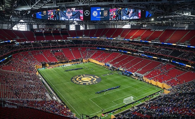 Hơn 70.000 ghế, chỉ 22.000 khán giả xem Chelsea đấu Los Angeles