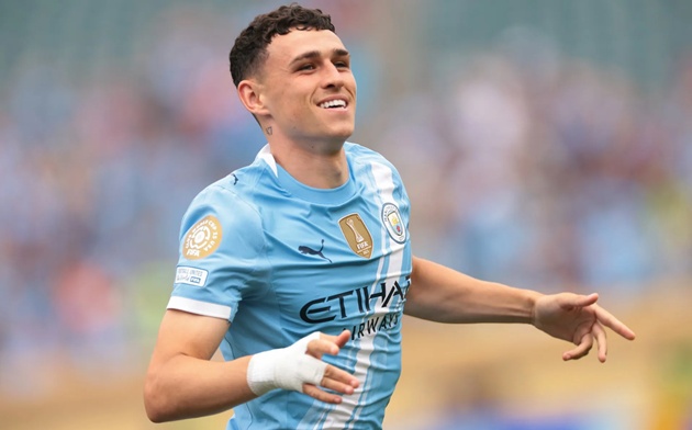 Khi Foden tìm lại nhịp điệu chơi bóng