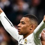 NÓNG! Mbappe nhập viện vì viêm dạ dày