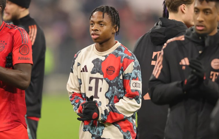 Tài năng trẻ Bayern Munich không thể dự Club World Cup vì bận thi học kỳ