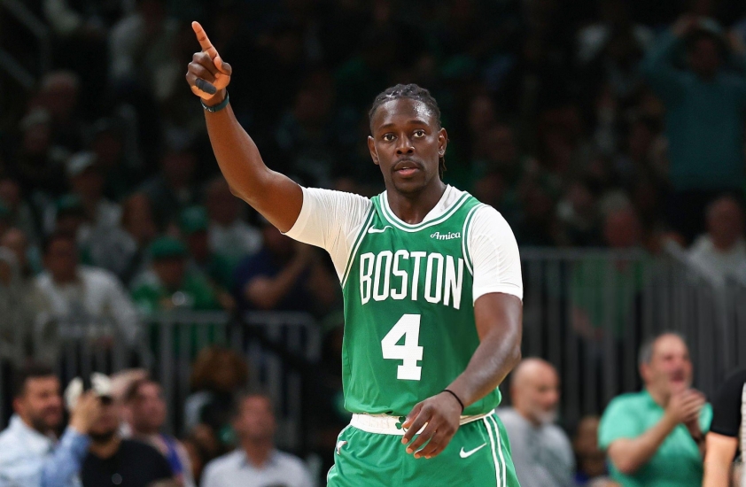 Ngôi sao ném rổ hàng đầu NBA gia nhập Boston Celtics